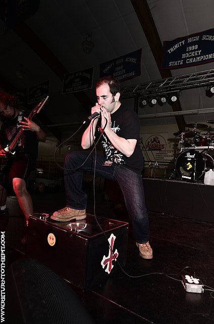 [a record of hate on Jun 25, 2011 at JFK Coliseum (Manchester, NH)]