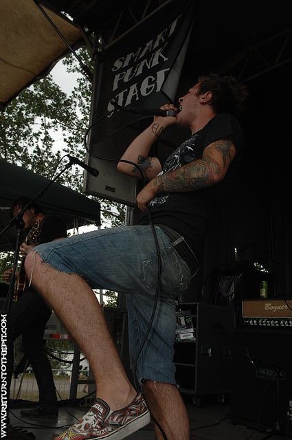 [a static lullaby on Aug 12, 2007 at Parc Jean-drapeau - Smart Punk Stage (Montreal, QC)]