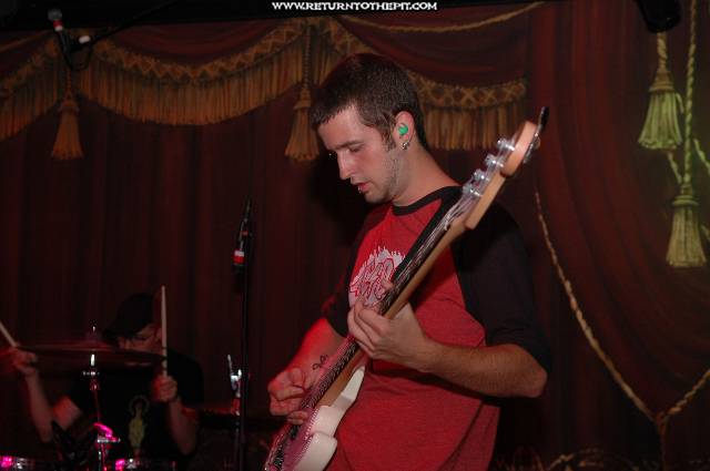 [affinity for nothing on Aug 14, 2005 at Ralph's Chadwick Square Rock Club (Worcester, MA)]