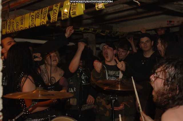[after the bombs on Apr 26, 2006 at Cuntry Club (Brookline, Ma)]