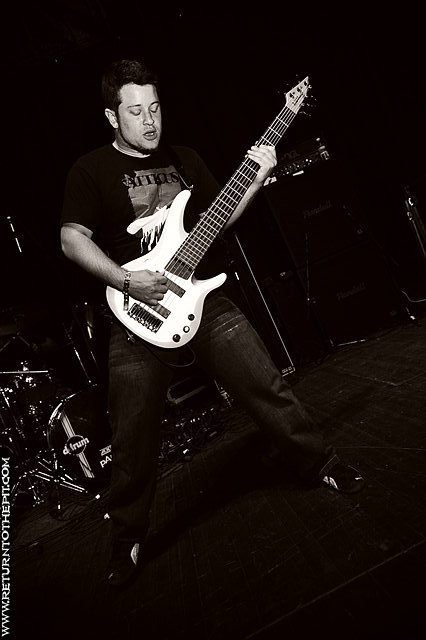 [all shall perish on Apr 18, 2009 at the Palladium - Mainstage (Worcester, MA)]