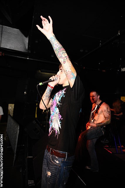 [antilove on Aug 15, 2009 at the Palladium - Secondstage (Worcester, MA)]