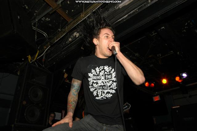 [as i lay dying on Feb 17, 2004 at Axis (Boston, Ma)]