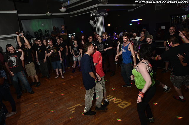 [aversed on Aug 23, 2015 at Mill City Ballroom (Lowell, MA)]