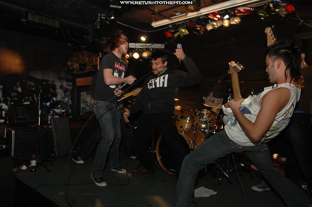 [bed of arms on Jan 7, 2007 at Dover Brick House (Dover, NH)]