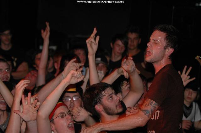 [between the buried and me on Jul 26, 2005 at the Palladium (Worcester, Ma)]