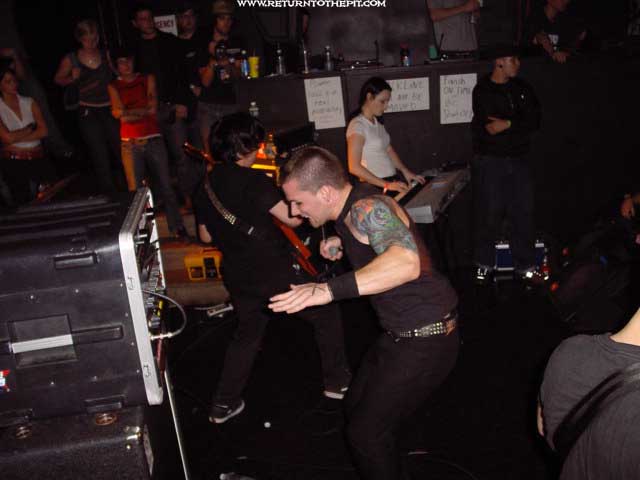 [bleeding through on Sep 15, 2002 at Skatefest Second Stage The Palladium (Worcester, MA)]