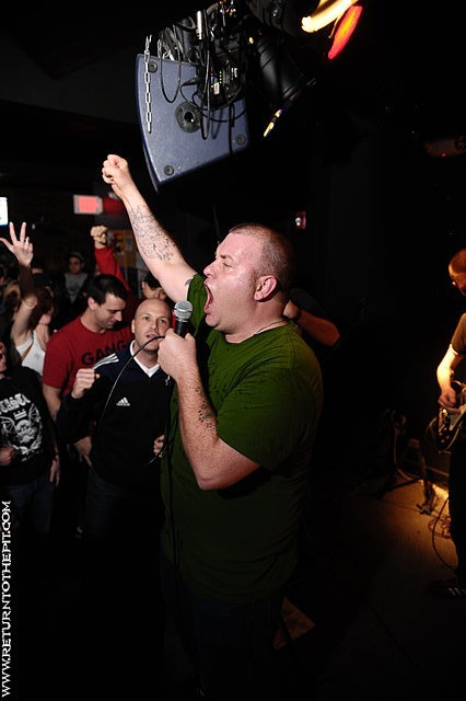 [blood stained brindle on Mar 28, 2009 at O'Briens Pub (Allston, MA)]