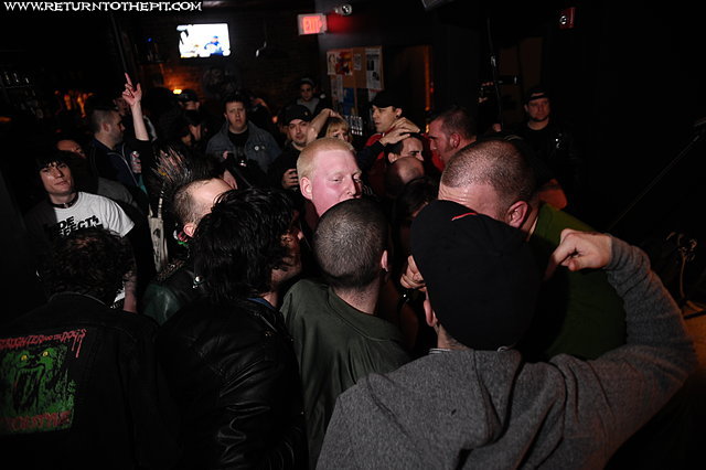 [blood stained brindle on Mar 28, 2009 at O'Briens Pub (Allston, MA)]
