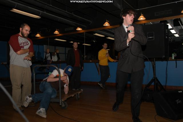 [campaign for real time on Nov 12, 2004 at Wildcat Den (Durham, NH)]