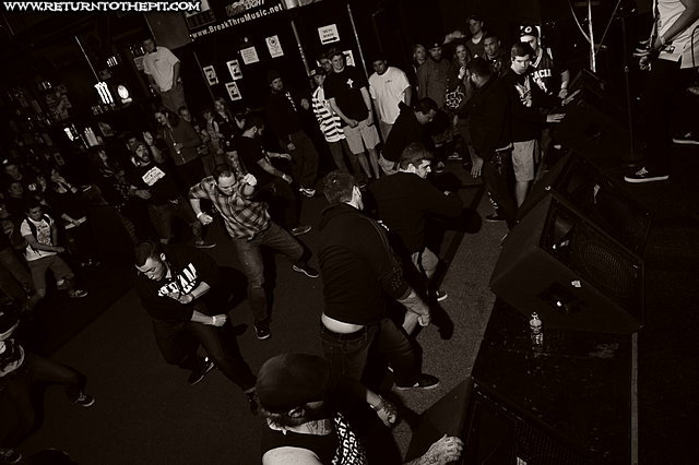 [confrontation on Apr 15, 2011 at the Palladium - Secondstage (Worcester, MA)]
