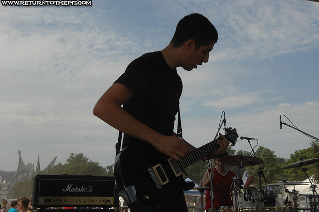 [conscious on Aug 12, 2007 at Parc Jean-drapeau - Hot Topic Stage (Montreal, QC)]