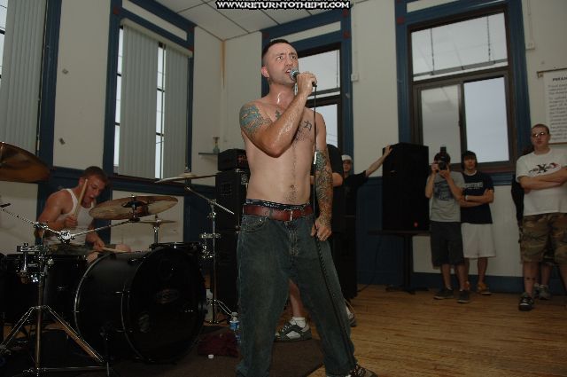 [cut throat on Jun 25, 2006 at Legion Hall #3 (Nashua, NH)]