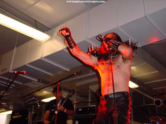 [dark disciple on Jul 27, 2002 at Milwaukee Metalfest Day 2 relapse (Milwaukee, WI)]