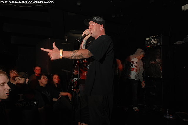 [death before dishonor on Apr 27, 2007 at Palladium - second stage (Worcester, Ma)]