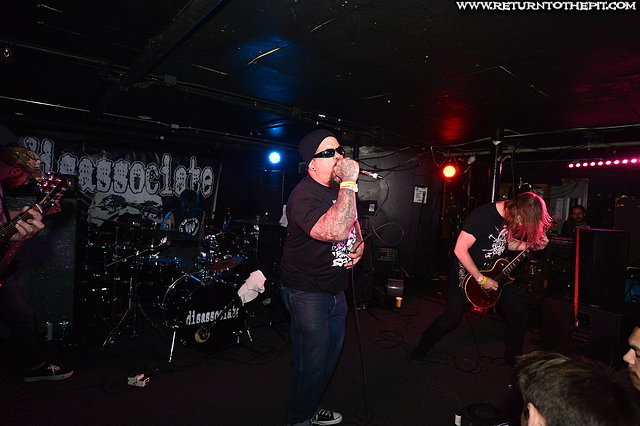 [disassociate on May 9, 2019 at Middle East (Cambridge, MA)]