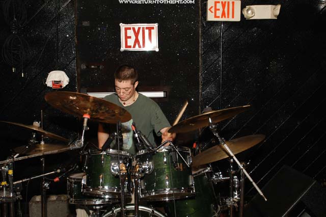 [akela on May 11, 2003 at The Lucky Dog Music Hall (Worcester, MA)]