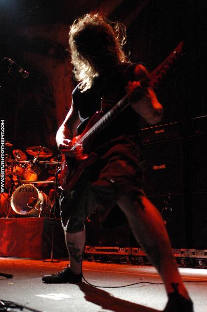 [fear factory on Aug 20, 2005 at Verison Wireless Arena (Manchester, NH)]