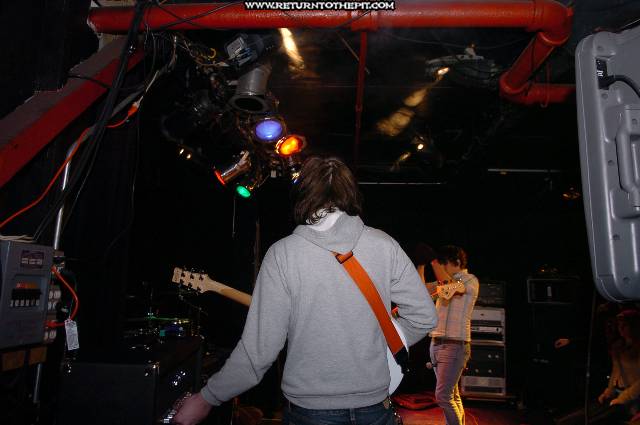 [follow the flies on Feb 19, 2006 at Club deNiro (Taunton, Ma)]