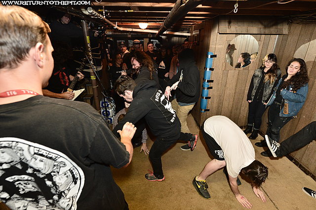 [fuming mouth on Oct 3, 2014 at Tino's Basement (Dover, NH)]