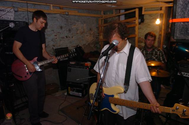 [giant haystacks on May 20, 2005 at the Library (Allston, Ma)]