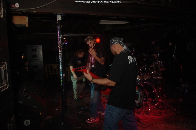 [goreality on May 16, 2006 at the Living Room (Providence, RI)]