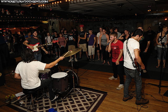 [hammer hands on Jul 29, 2008 at Rocko's (Manchester, NH)]