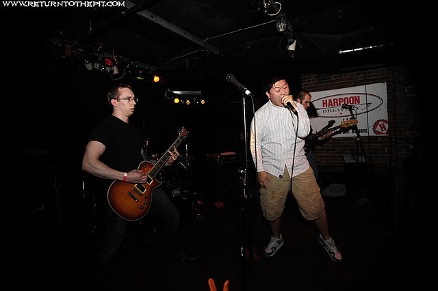 [hivesmasher on Oct 19, 2008 at Dover Brick House (Dover, NH)]