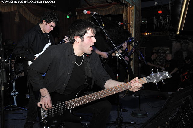 [in harms way on Feb 21, 2008 at Ralph's Chadwick Square Rock Club (Worcester, MA)]