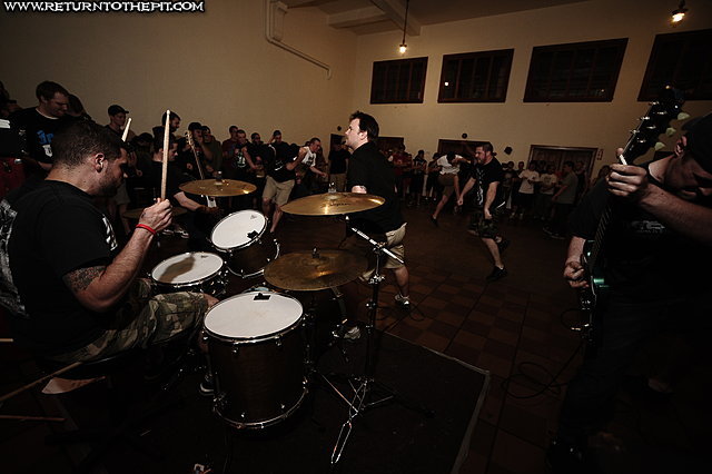 [living hell on May 30, 2009 at ICC Church (Allston, MA)]