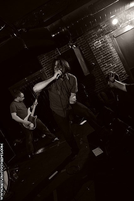 [livver on Mar 11, 2012 at Dover Brickhouse (Dover, NH)]