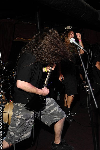 [malamor on Sep 2, 2008 at Club Hell (Providence, RI)]