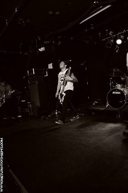 [manners on Apr 21, 2012 at the Palladium - Secondstage (Worcester, MA)]
