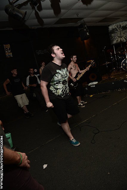 [monolith on Aug 14, 2012 at Anchors Up (Haverhill, MA)]