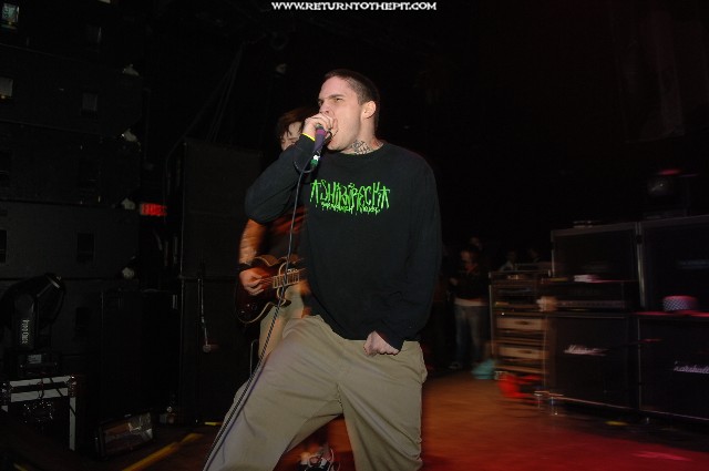 [on broken wings on Apr 29, 2006 at the Palladium - mainstage (Worcester, Ma)]