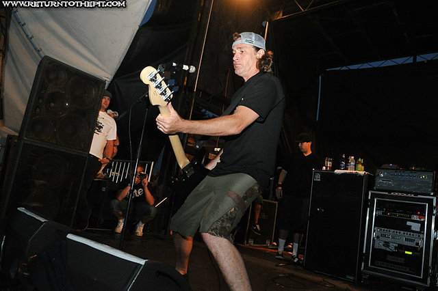 [pennywise on Jul 23, 2008 at Comcast Center - Vans 66 Mainstage (Mansfield, MA)]