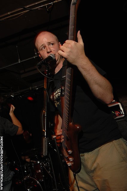 [pillory on Oct 21, 2007 at Great Scott (Allston, MA)]