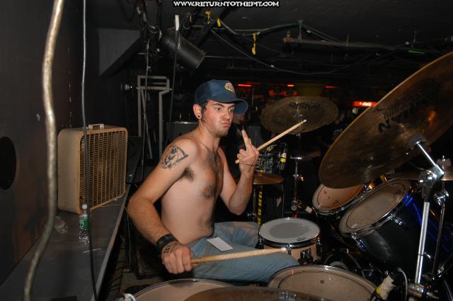 [porphyria on Oct 2, 2004 at the Bombshelter (Manchester, NH)]