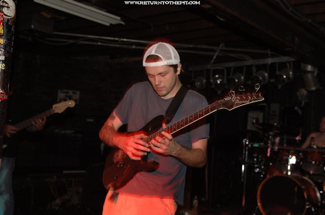 [psyopus on Aug 8, 2006 at the Living Room (Providence, RI)]