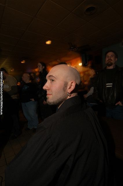 [randomshots on Mar 4, 2006 at Marshall's Pub  (New Bedford, Ma)]