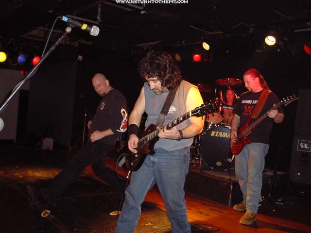 [red right hand on Jan 10, 2003 at Club 125 (Bradford, Ma)]