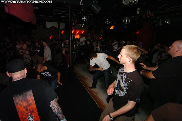 [ringworm on Sep 1, 2007 at Club Hell (Providence, RI)]