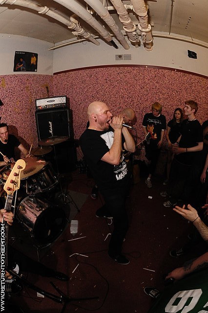 [rotten sound on May 19, 2009 at Worst Possible Venue (Brighton, MA)]