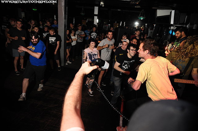 [sabertooth zombie on Jun 7, 2008 at Club Lido (Revere, MA)]