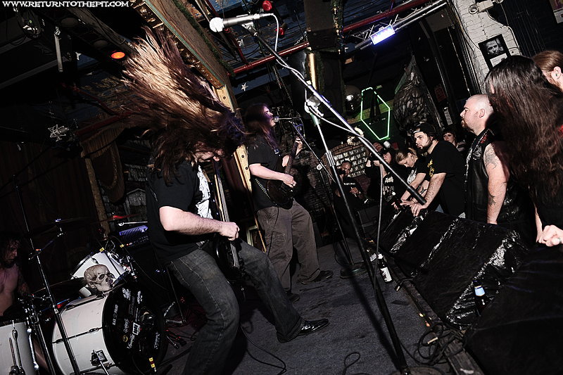 [sarcomancy on May 24, 2011 at Ralph's (Worcester, MA)]