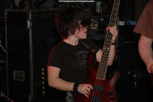 [screams of erida on Feb 3, 2005 at the Bombshelter (Manchester, NH)]