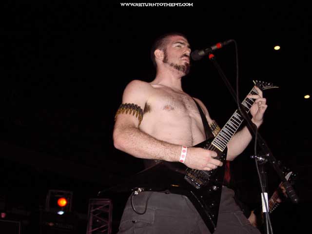 [serberus on Jul 27, 2002 at Milwaukee Metalfest Day 2 crash (Milwaukee, WI)]