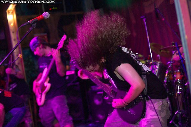 [severed survival on Aug 2, 2007 at Ralph's Chadwick Square Rock Club (Worcester, MA)]