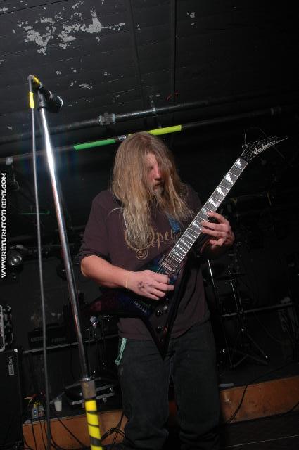 [shroud of bereavement on Dec 17, 2004 at the Bombshelter (Manchester, NH)]