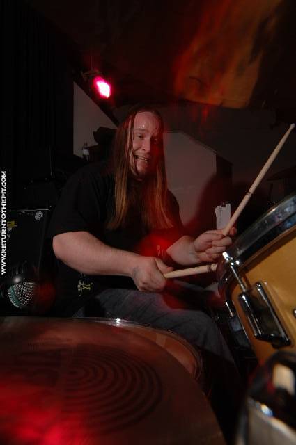 [sulaco on Mar 24, 2005 at The Space (Portland, Me)]